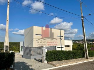 Casa em Condomínio 4 Suítes em Moreno