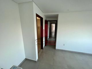 Casa em Condomínio 4 Suítes em Moreno