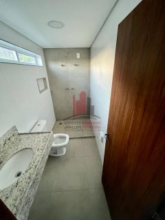 Casa em Condomínio 4 Suítes em Moreno