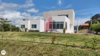 Casa em Condomínio 4 Suítes em Moreno