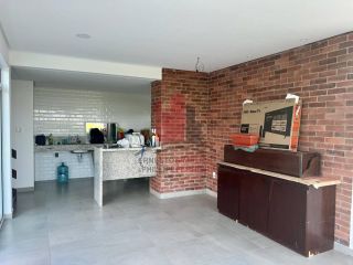 Casa em Condomínio 4 Suítes em Moreno