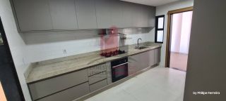 Linda Casa em Condomínio Novo em Aldeia com 5 Suítes