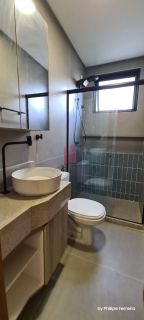 Linda Casa em Condomínio Novo em Aldeia com 5 Suítes