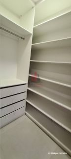 Linda Casa em Condomínio Novo em Aldeia com 5 Suítes