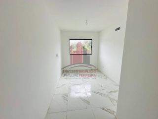 BAIXOU E FACILITOU - Casa Duplex em Aldeia com 3 Quartos sendo 2 Suítes com 80m²