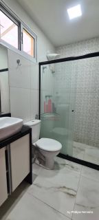 Casa Terrea em Cond. em Aldeia 4 Quartos sendo 3 Suítes