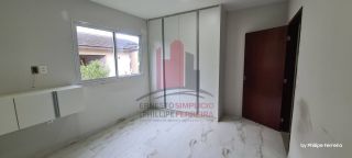 Casa Terrea em Cond. em Aldeia 4 Quartos sendo 3 Suítes