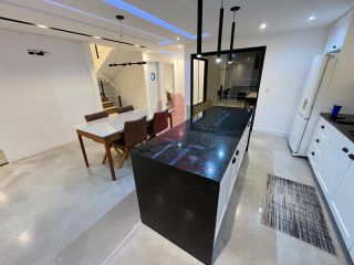 Casa em Condomínio Fechado em Paudalho com 4 Suítes 265m