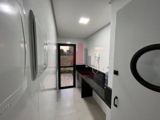 Casa em Condomínio Fechado em Paudalho com 4 Suítes 265m