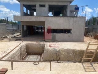 Casa em Construção no Alphaville 4 Suítes