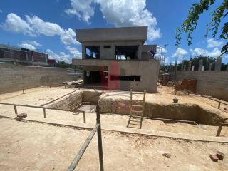Casa em Construção no Alphaville 4 Suítes