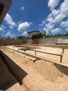 Casa em Construção no Alphaville 4 Suítes