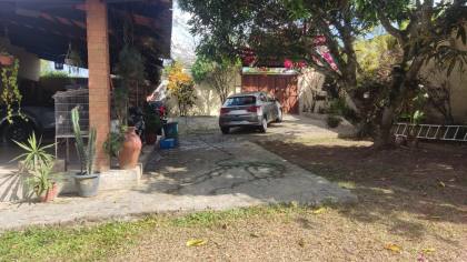Casa Fora de Cond. 2 Quartos sendo 1 Suíte 180m