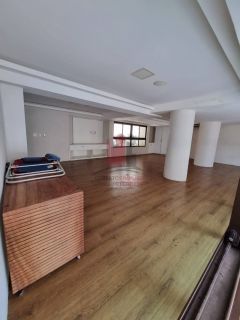 Apartamento na Avenida Boa Viagem com 149m 3 Quartos
