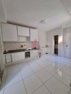 Apartamento na Avenida Boa Viagem com 149m 3 Quartos