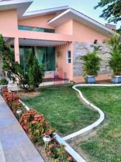 Aluguel - Casa em Condomínio em Aldeia 3 Qrts sendo 2 Suítes 180m
