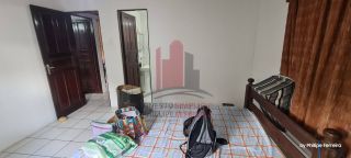 Casa em Condomínio com 180m 3 Quartos 2000m de área + Piscina