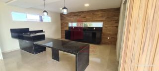 Aluguel - Casa em Condomínio com 4 Quartos Piscina e Bela Vista