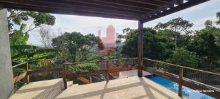 Aluguel - Casa em Condomínio com 4 Quartos Piscina e Bela Vista