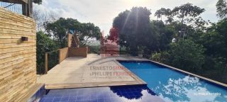 Aluguel - Casa em Condomínio com 4 Quartos Piscina e Bela Vista