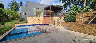 Aluguel - Casa em Condomínio com 4 Quartos Piscina e Bela Vista