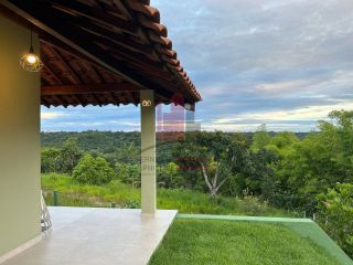 Lote com Edícula em Condomínio Fechado em Aldeia