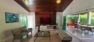 Linda Casa Térrea com integração total 220m