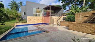 Casa em Condomínio com 4 Quartos Piscina e Bela Vista