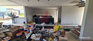 Casa em Construção em Excelente Condomínio com 5 Suítes 310m²