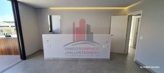 Casa em Construção em Excelente Condomínio com 5 Suítes 310m²