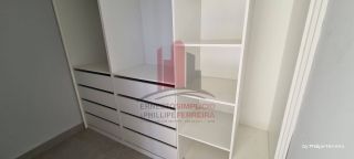 Casa em Construção em Excelente Condomínio com 5 Suítes 310m²