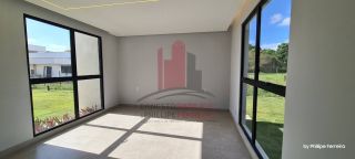 Casa em Construção em Excelente Condomínio com 5 Suítes 310m²