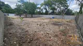 Lote de 1500m² a 50 metros da Estrada de Aldeia