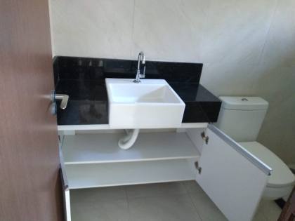 Venda/Locação Casa em Condomínio em Aldeia 3 Quarto sendo 2 Suítes