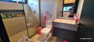 Linda e Moderna Casa em Condomínio Fechado em Aldeia