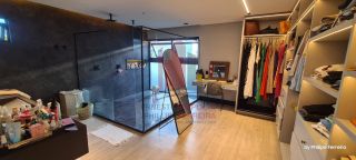 Linda e Moderna Casa em Condomínio Fechado em Aldeia