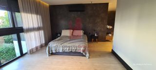 Linda e Moderna Casa em Condomínio Fechado em Aldeia