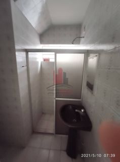 Casa em Rua Pública 4 Quartos 8 Vagas