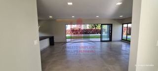 Casa em Condomínio Fechado 4 Suítes + Espaço Gourmet