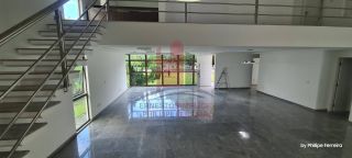 Casa em Condomínio na Beira da Pista 400m 4 Quartos Espaço Gourmet e Piscina