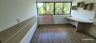 Casa em Condomínio na Beira da Pista 400m 4 Quartos Espaço Gourmet e Piscina