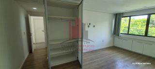 Casa em Condomínio na Beira da Pista 400m 4 Quartos Espaço Gourmet e Piscina