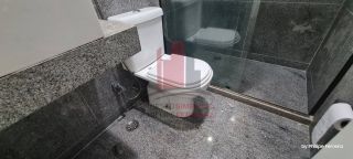 Casa em Condomínio na Beira da Pista 400m 4 Quartos Espaço Gourmet e Piscina