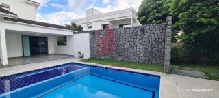 Casa em Condomínio na Beira da Pista 400m 4 Quartos Espaço Gourmet e Piscina