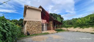 Ponto Comercial com 7 Salas 151m as margens da Estrada de Aldeia