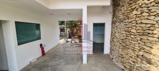 Ponto Comercial com 7 Salas 151m as margens da Estrada de Aldeia