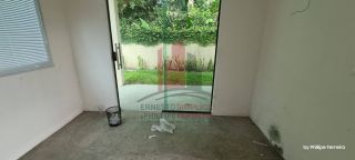 Ponto Comercial com 7 Salas 151m as margens da Estrada de Aldeia