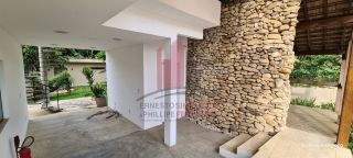 Ponto Comercial com 7 Salas 151m as margens da Estrada de Aldeia