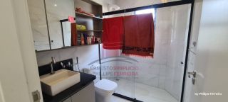 Linda Casa em Condomínio c/ 6 Quartos Gourmet e Piscina