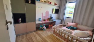 Linda Casa em Condomínio c/ 6 Quartos Gourmet e Piscina